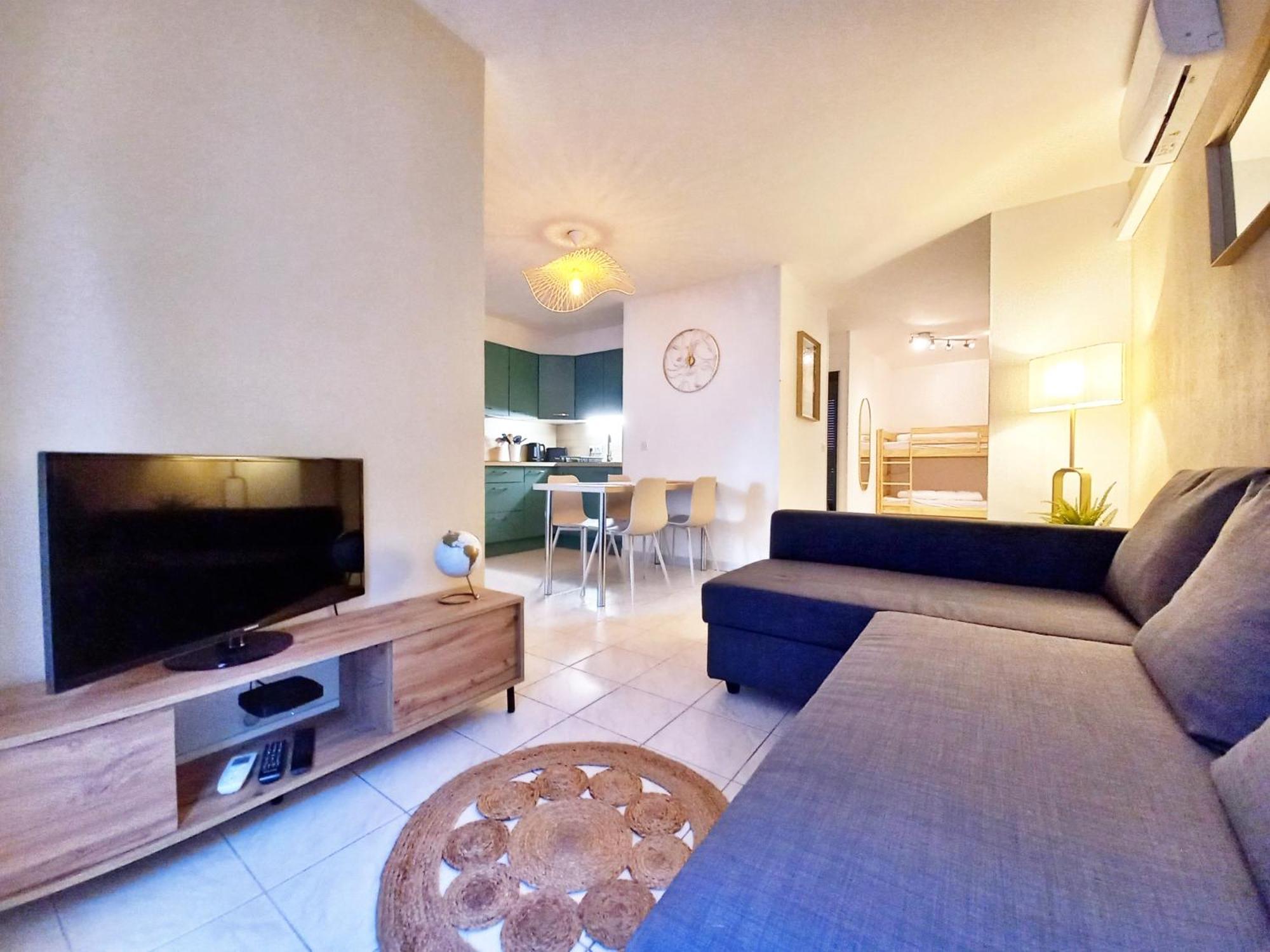 Port Frejus - Tout A Pied - Wifi - Clim Ngoại thất bức ảnh