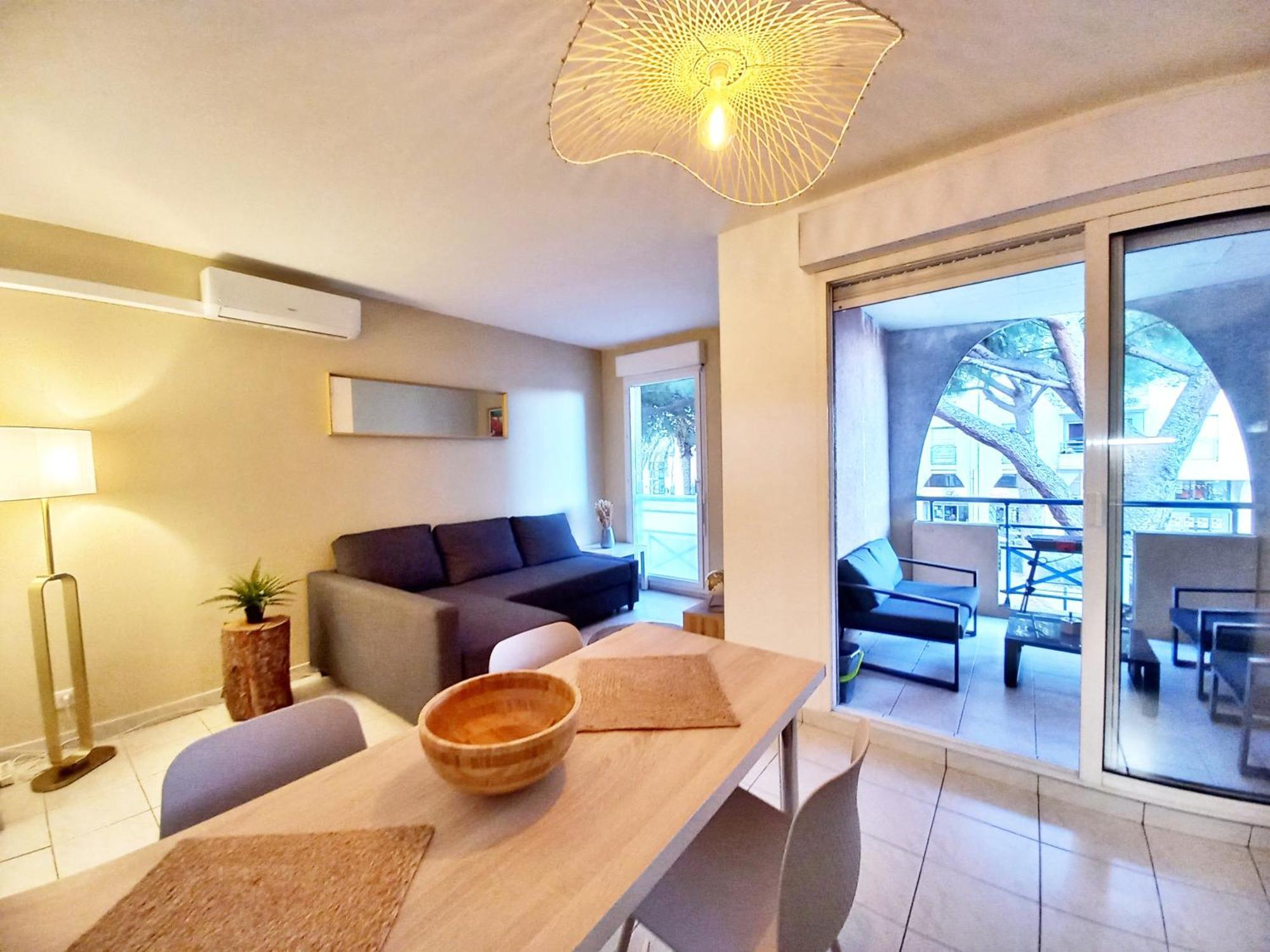 Port Frejus - Tout A Pied - Wifi - Clim Ngoại thất bức ảnh