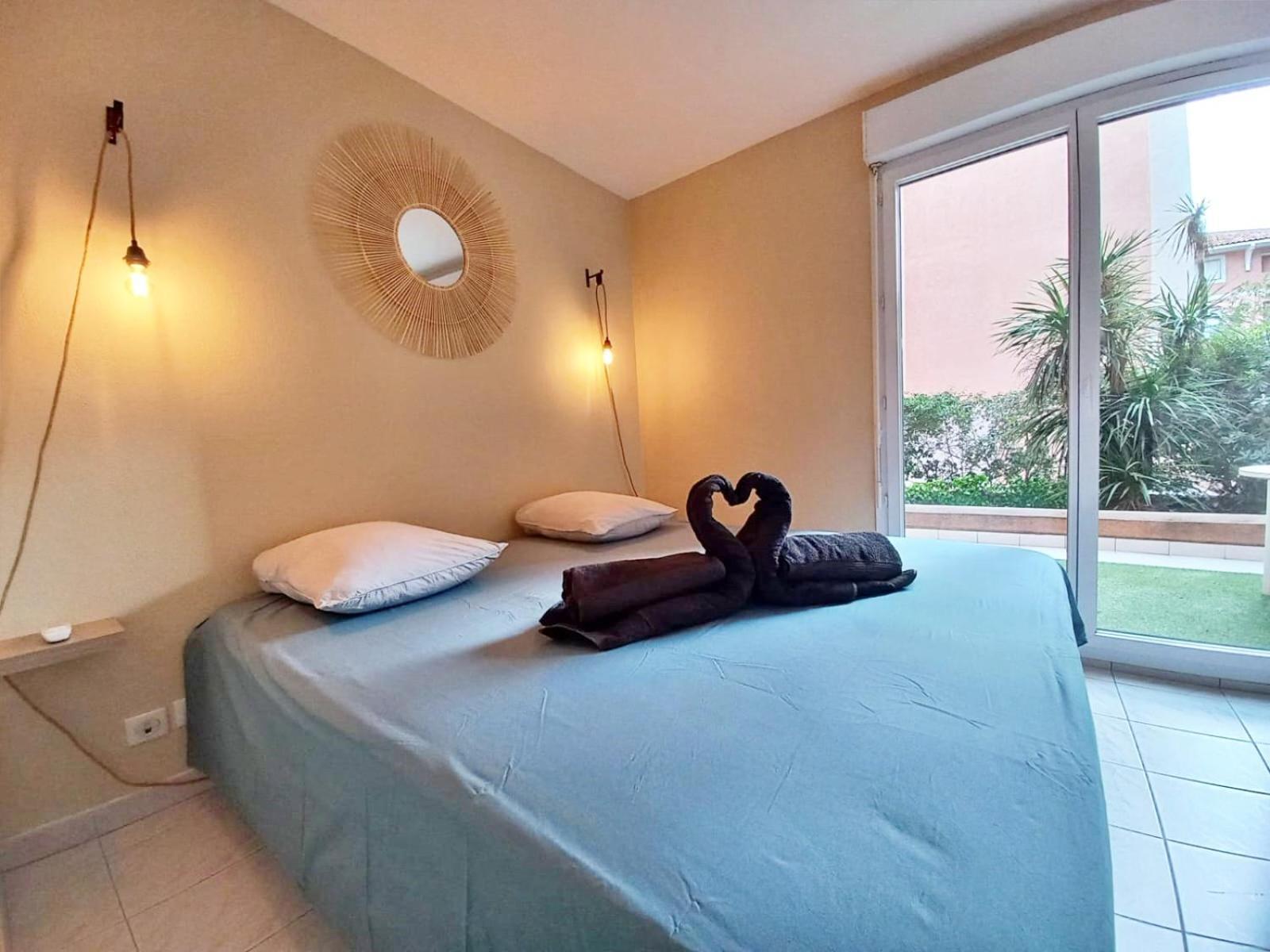 Port Frejus - Tout A Pied - Wifi - Clim Ngoại thất bức ảnh